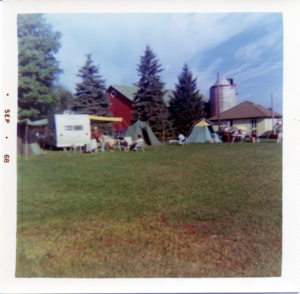 Liederkranz-camping-at-the-Langer-Farm-September-1968